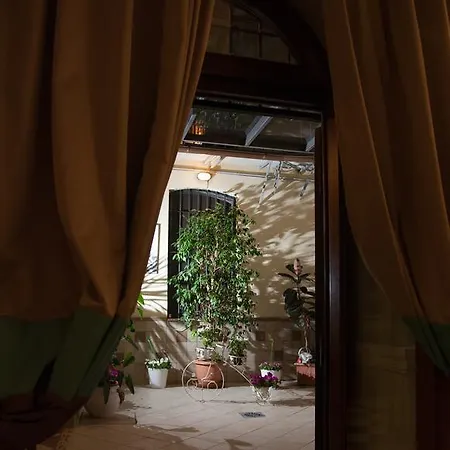 Rhome Colosseo Bed and breakfast *